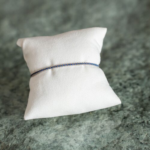 Bracciale oro bianco con zaffiri blu
